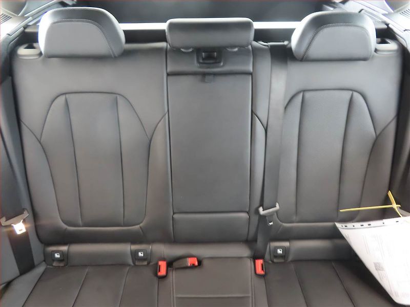 BMW X3 (2022) xDrive30i - fotka 10 z 14