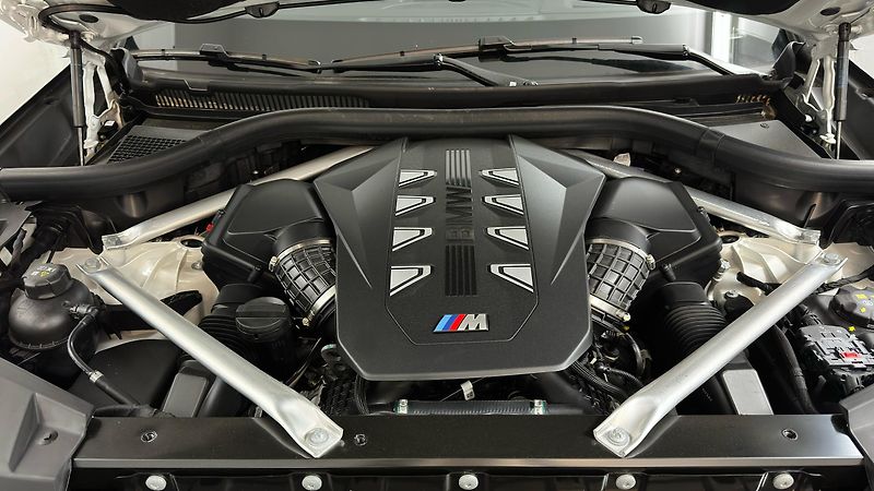 BMW X5 M60i / ZÁRUKA / TOP STAV - fotka 63 z 67