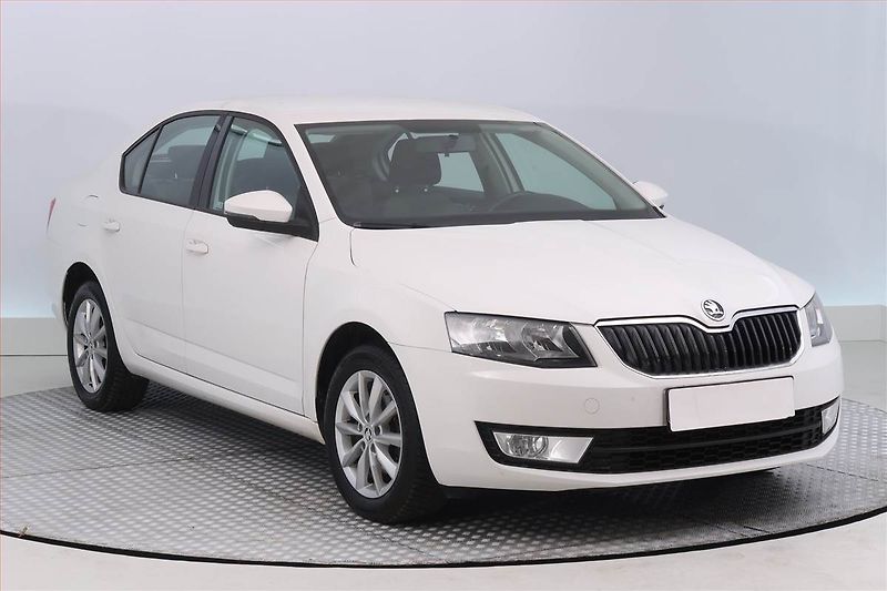 Škoda Octavia (2015) Ambition 1.6 TDI, 4X4, ČR - fotografie inzerátu