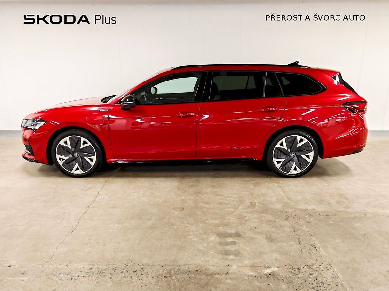 Škoda Superb (2025) Combi iV 1.5 TSI 150 kW DSG Sp - fotka 3 z 35