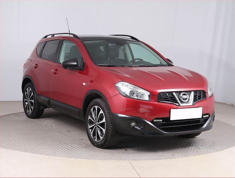 Nissan Qashqai (2013) 1.6, Tempomat, Park. senzory - fotografie inzerátu