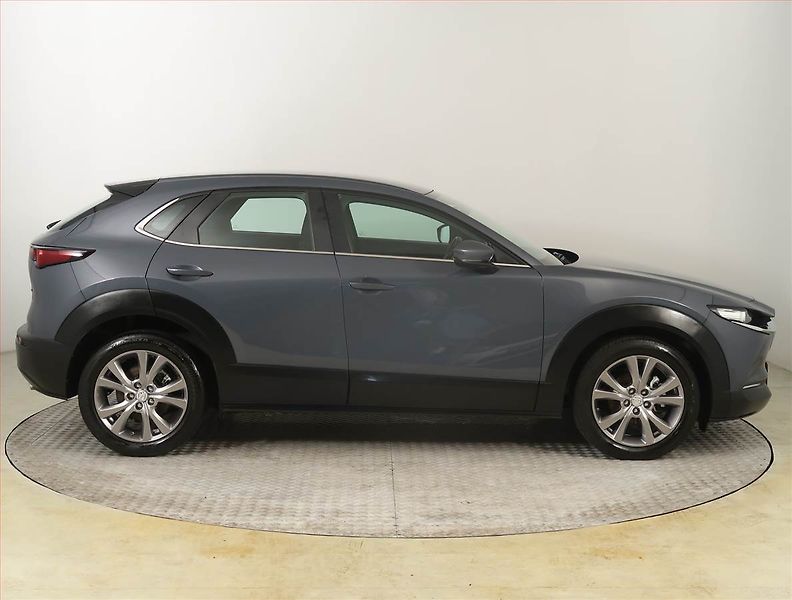 Mazda CX-30 (2020) Skyactiv-G 2.0 - fotka 6 z 21