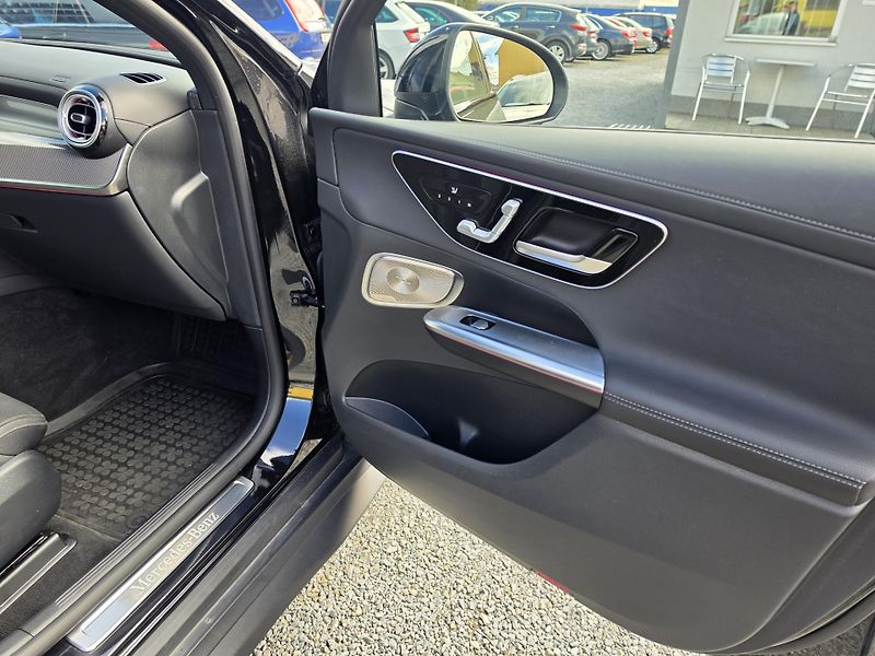Mercedes-Benz GLC 220CDI 4x4 AMG Burmaster Tz - fotka 13 z 25