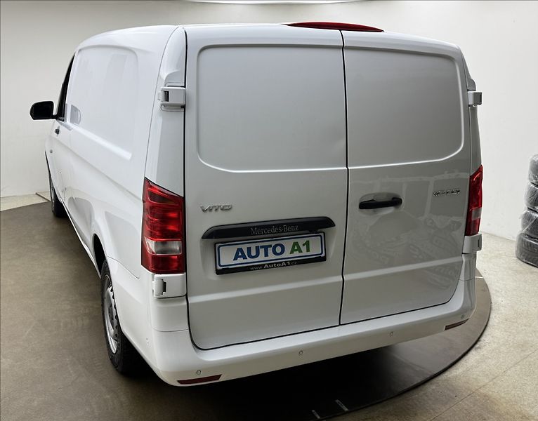 Mercedes-Benz Vito 1,8 LONG LED DPH VÝHŘEV KAMERA - fotka 6 z 44
