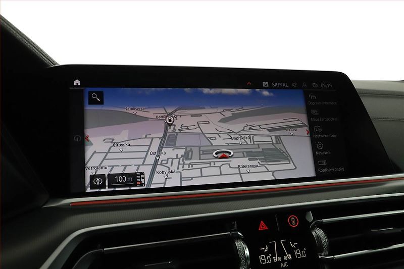 BMW X6 (2021) xDrive40d - fotka 16 z 22
