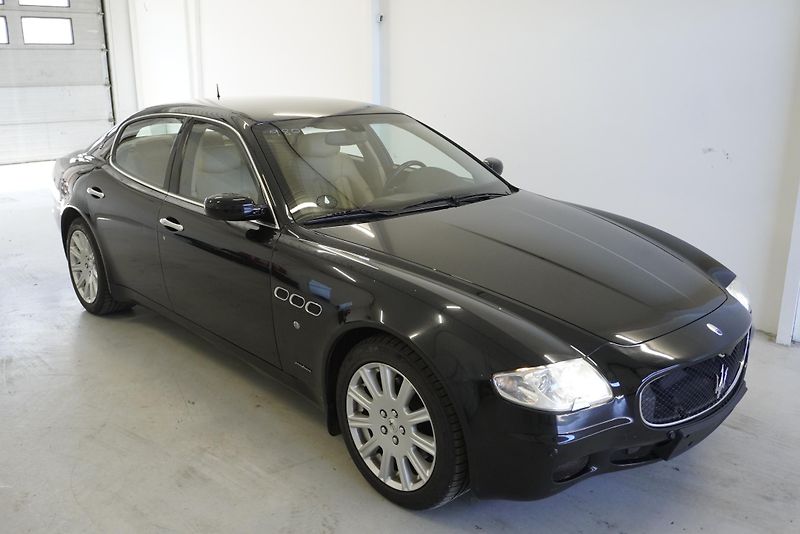 Maserati Quattroporte (2007) 4.2i 295 kW AUTOMAT - fotka 6 z 46
