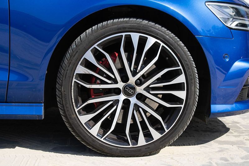 Audi A6 - fotka 9 z 24