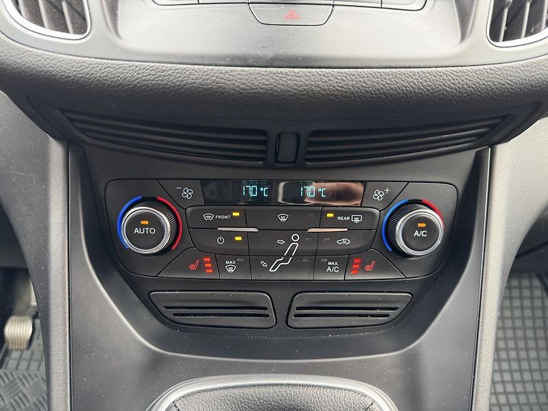 Ford Grand C-MAX (2018) 1.6Ti-VCT Digi Klima Tempomat - fotka 10 z 49