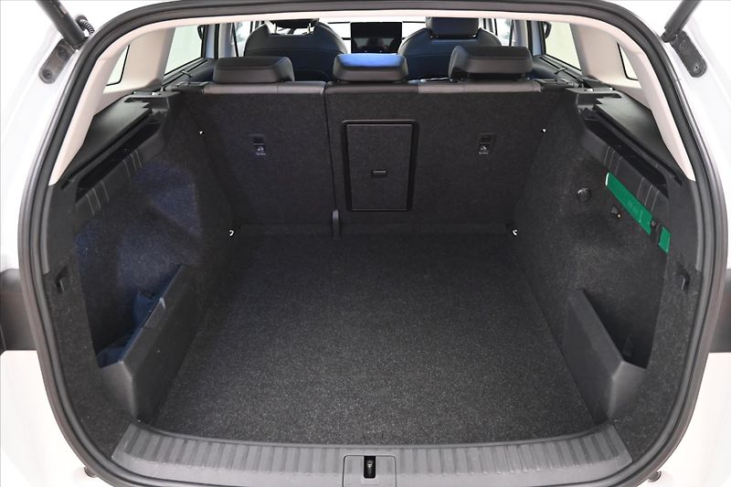 Škoda Enyaq iV 80 150kW SoH 94,5% Záruka a - fotka 10 z 32