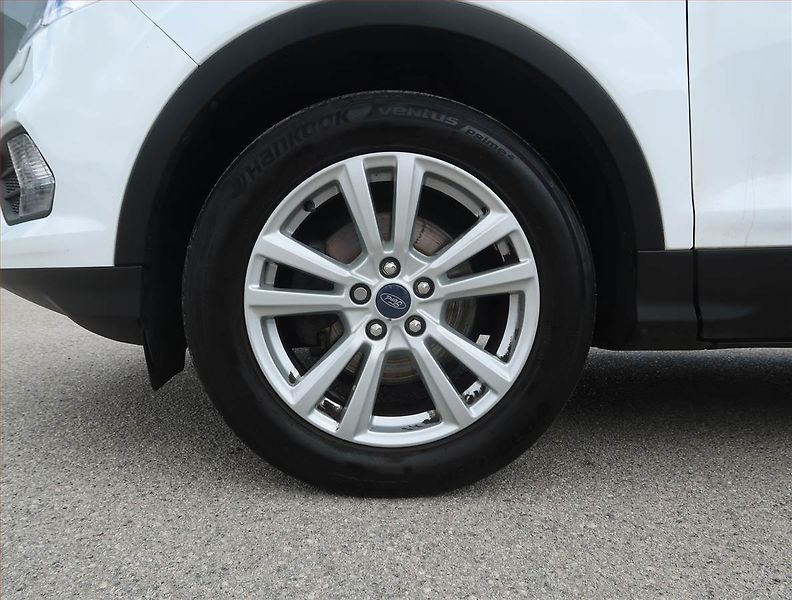 Ford Kuga (2018) 1.5 TDCi, Serv.kniha, Navi - fotka 15 z 19