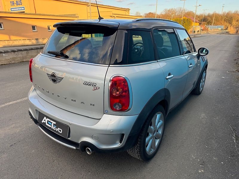 Mini Cooper (2013) 2.0 D 105kW ALL4 AUT - fotka 5 z 47
