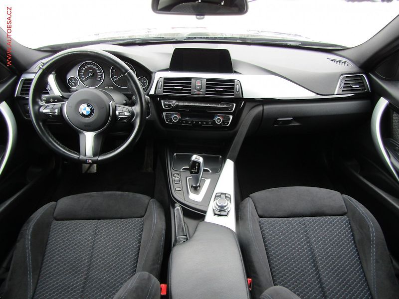 BMW Řada 3 (2016) 2.0d 318d, M Paket, AT - fotka 8 z 21