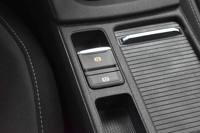 Škoda Octavia 2.0 TDI 110kW AMBITION+*ČR 1.M - fotka 20 z 38
