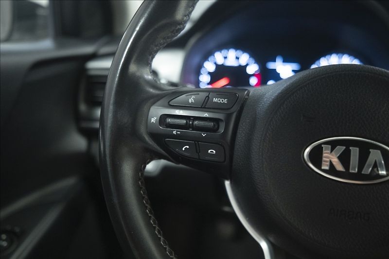Kia Stonic 1,2 CVVT 1. MAJITEL ČR DPH - fotka 18 z 32