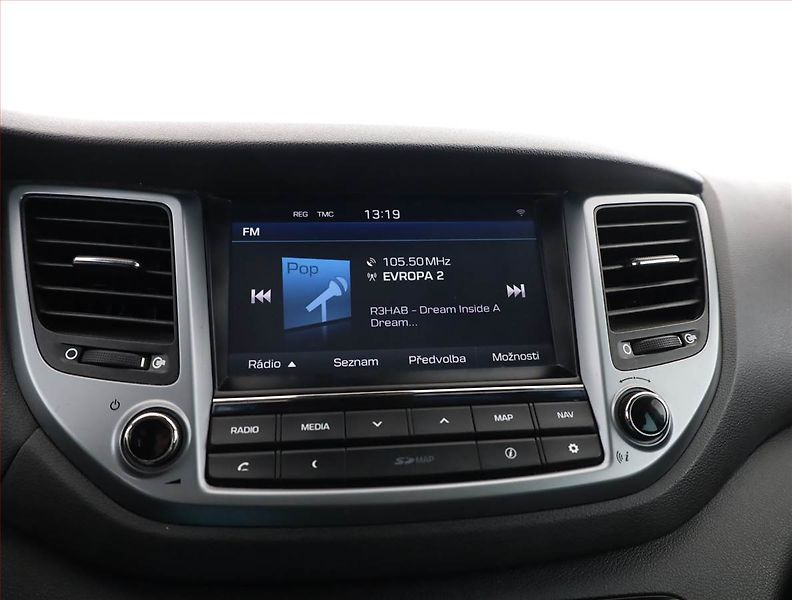 Hyundai Tucson (2016) 1.7 CRDi, Automat, Serv.kniha - fotka 12 z 17