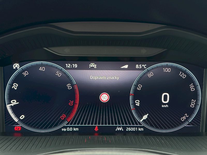 Škoda Kamiq (2024) 1.5 TSI / 110 kW / TOP SELECTI - fotka 18 z 34