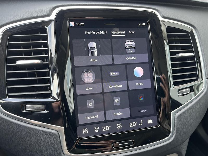 Volvo XC90 T8 AWD ULT B&W VENT VZDUCH 7M* - fotka 44 z 55
