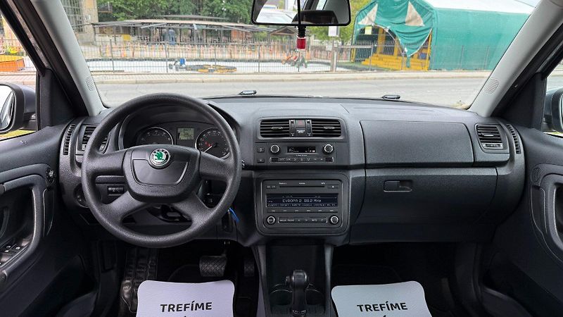 Škoda Roomster (2010) 1.2TSi 77kW *DSG*ALU*Klima* - fotka 19 z 22
