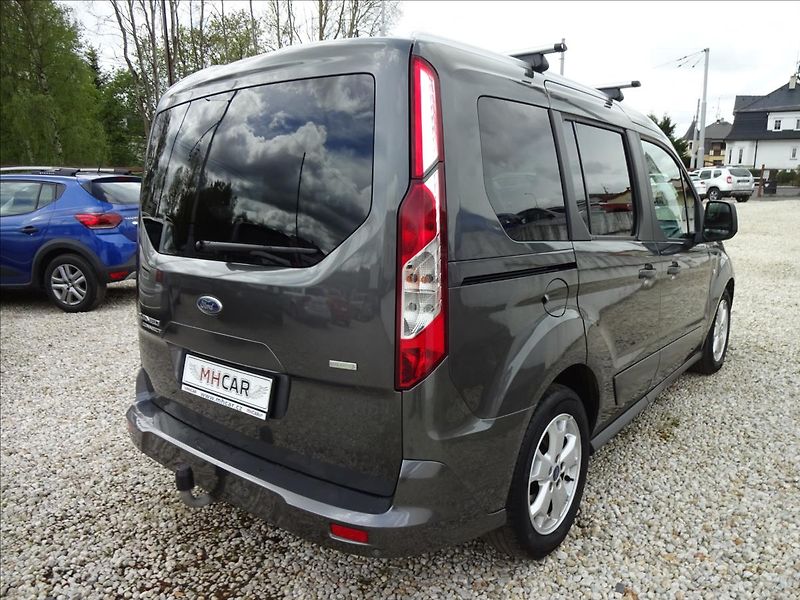 Ford Tourneo Connect 1.0 ECOBOOST TITANIUM - fotka 7 z 49