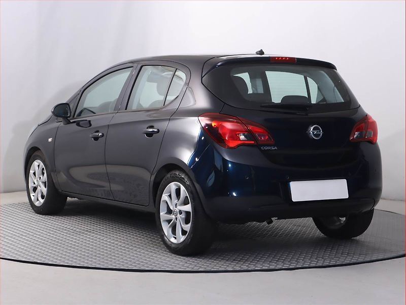 Opel Corsa (2019) 1.4, Automat, Serv.kniha - fotka 4 z 19