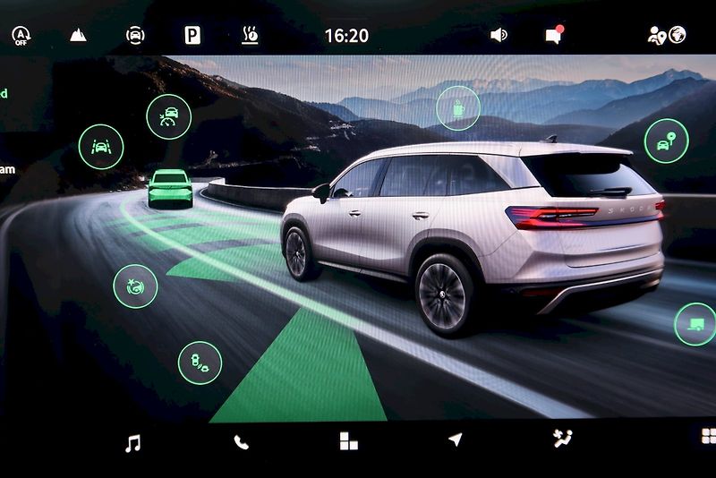 Škoda Kodiaq (2024) Exclusive Selection 2.0 TDI 4x - fotka 9 z 28