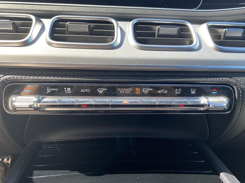 Mercedes-Benz GLE 350d AMG - fotka 26 z 28