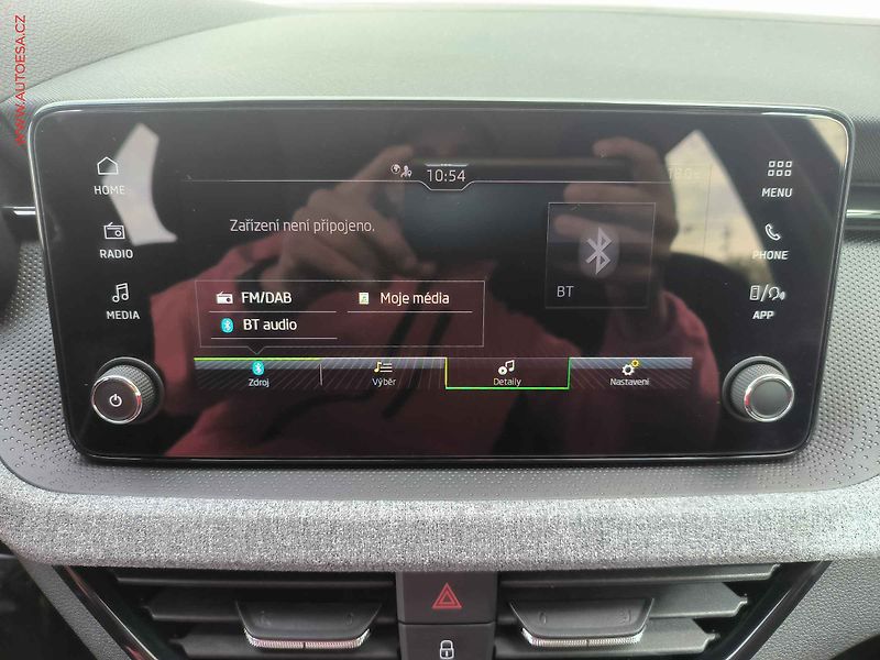 Škoda Kamiq (2024) 1.0 TSi, Selection, DSG - fotka 12 z 24