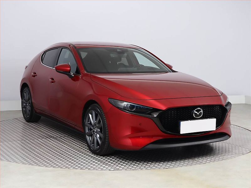 Mazda 3 (2023) 2.0 Skyactiv-G - fotka 1 z 20