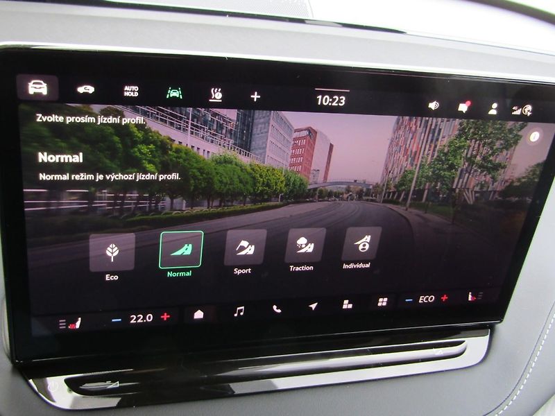 Škoda Enyaq (2026) Sportline 85x 82 kWh 210 kW 1° - fotka 29 z 29