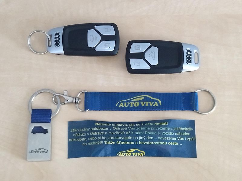 Audi Q5 2,0TDi 40 150kW,4x4,S-Line, ČR - fotka 44 z 63