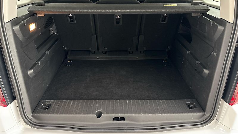 Opel Combo 1.5 CDTI  Edition Plus N1 - fotka 17 z 21