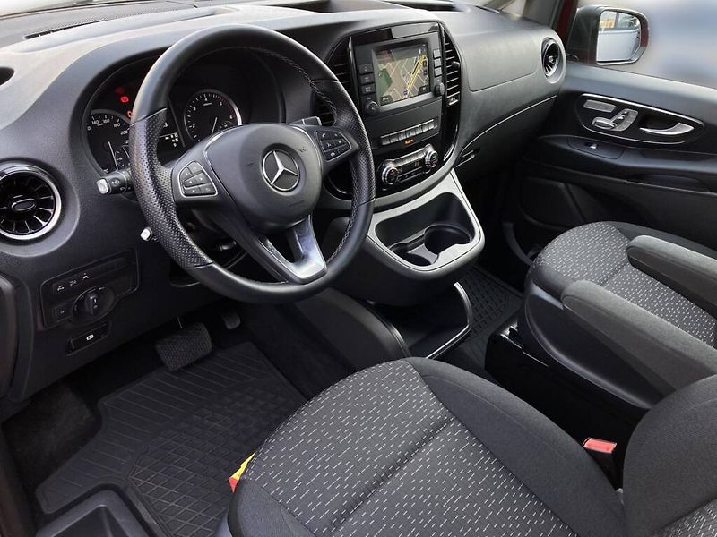 Mercedes-Benz Vito (2024) 119 CDI / Tourer Select / L / - fotka 9 z 27