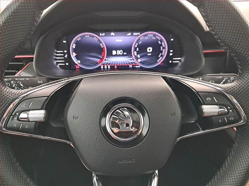 Škoda Scala (2022) Monte Carlo 1.0 TSI - fotka 17 z 17