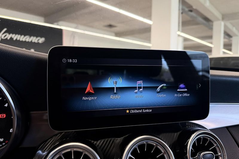 Mercedes-Benz Třídy C (2020) C 220d 4Matic AMG Line - fotka 55 z 81