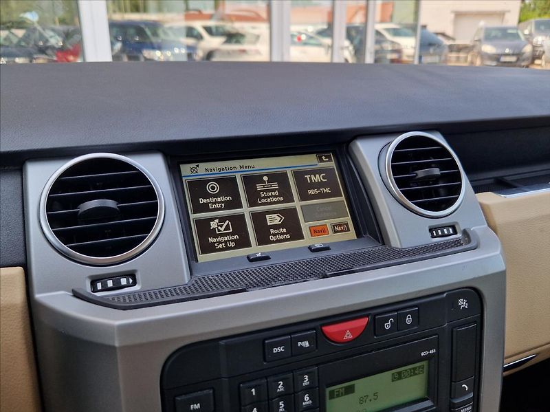 Land Rover Discovery 2,7 TDI 140kW TAŽNÉ HARMANKARD - fotka 26 z 35