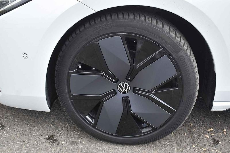 Volkswagen Passat se opět vylepšil. Škoda, že bude poslední