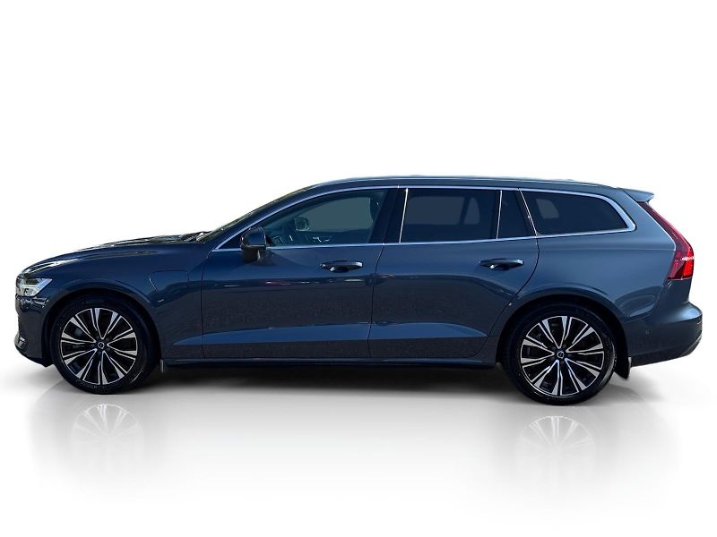 Volvo V60 T8 AWD 360 VYH. ČELNÍ + kola - fotka 2 z 42