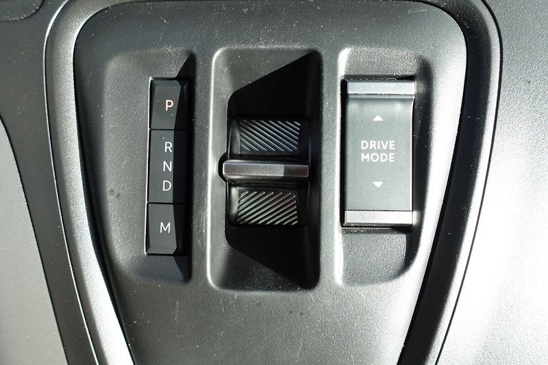 Toyota ProAce City Verso 1,5D-4D 96kW VIP Long VIP 7mís - fotka 21 z 35