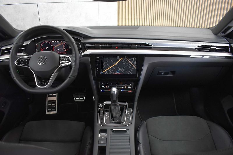 Volkswagen Arteon Shooting Brake TSI 206kW 4x4*R-LINE*TAŽNÉ*ČR1 - fotka 8 z 49