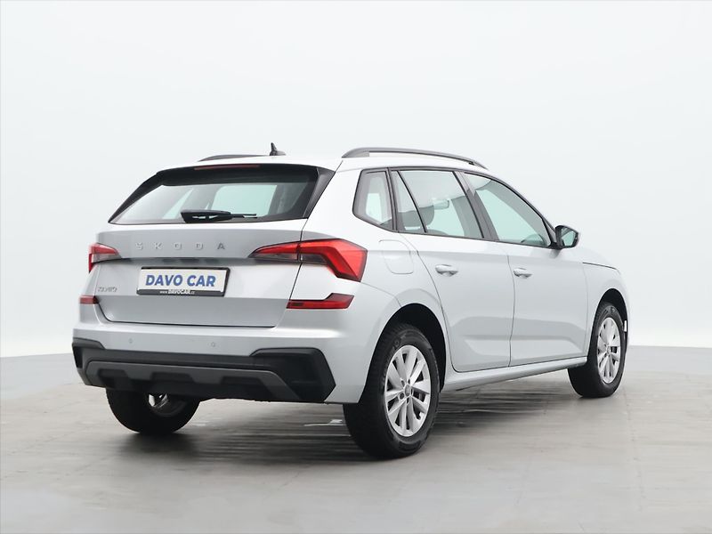 Škoda Kamiq 1,0 TSi 70kW Selection - fotka 7 z 27