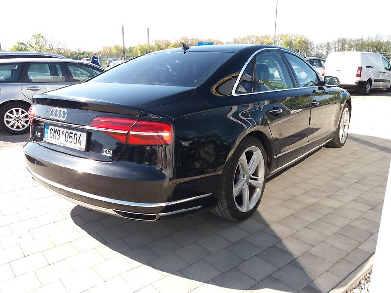 Audi A8 3.0TDi,4X4,NAVI,XENONY! - fotka 4 z 28