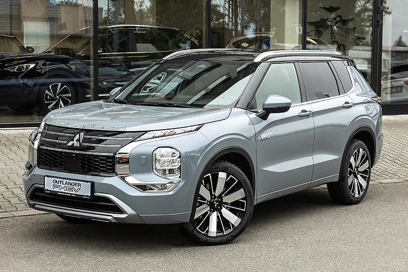 Mitsubishi Outlander (2025) 2,4 PHEV 4WD  Instyle+ - fotografie inzerátu