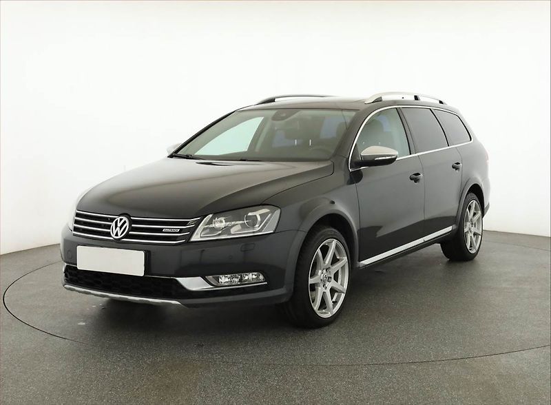 Volkswagen Passat (2013) Alltrack 2.0 TDI, 4X4 - fotka 2 z 18