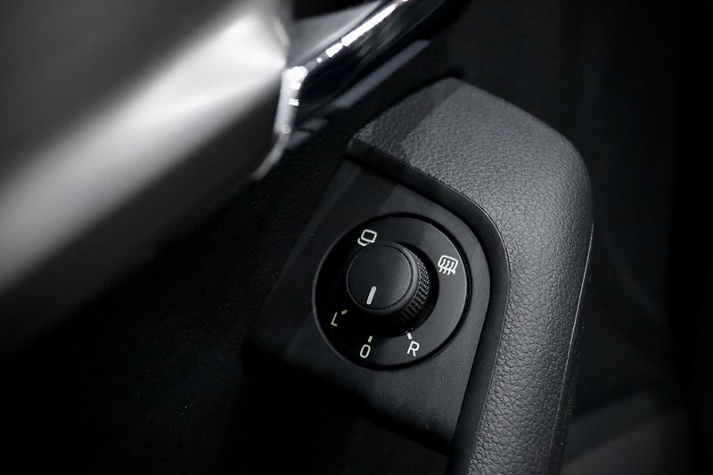 Škoda Octavia 3 Combi 1.4 TSI 110 kW DSG - fotka 34 z 36