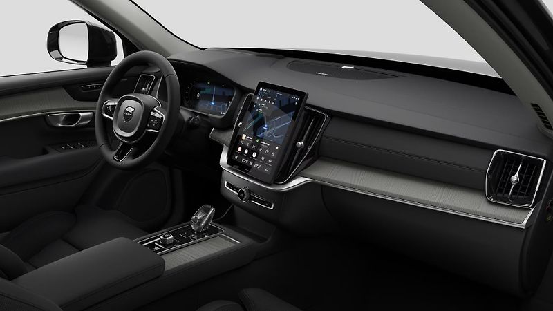 Volvo XC90 (2026) B5 AWD AUT DARK PLUS 7míst - fotka 3 z 11