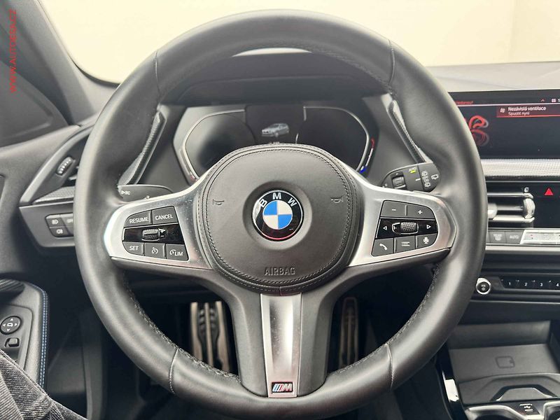 BMW Řada 1 (2020) 1.5T 118i, M Sport, AT, +ALU - fotka 13 z 17