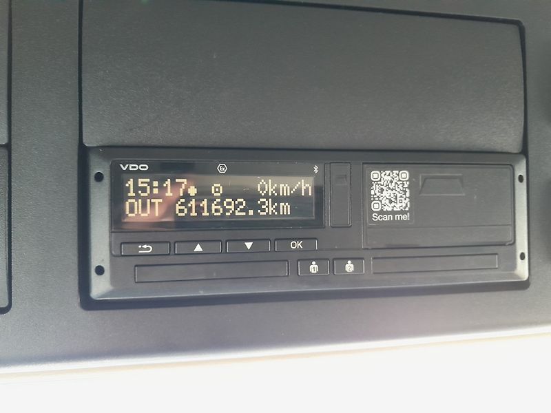 Mercedes-Benz Actros 1851 LowDeck / Mega - fotka 22 z 32