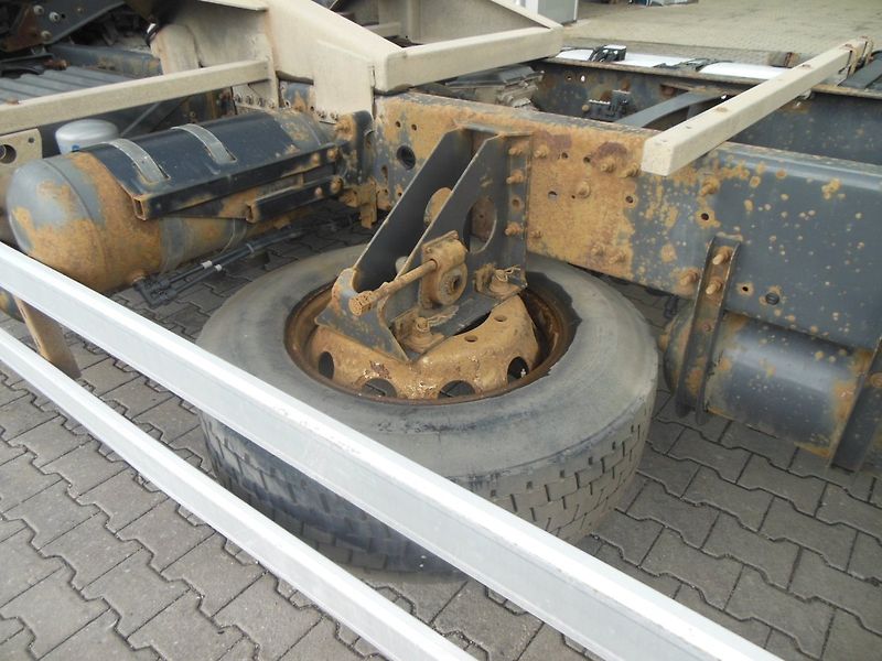 Renault Premium R 460.26 DXi, BDF, 6x2, Euro 5 - fotka 14 z 28