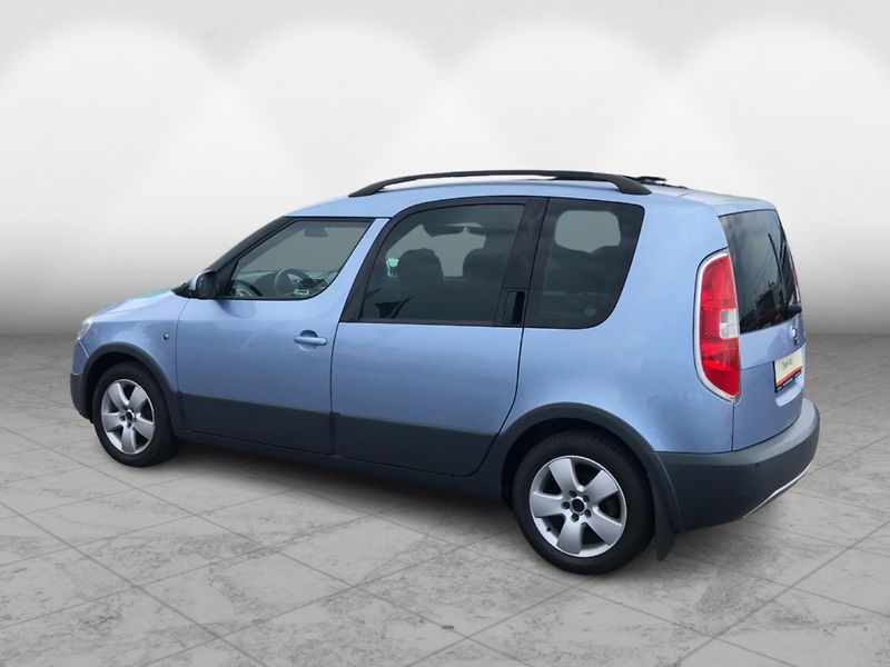 Škoda Roomster A 1.6i Scotline - fotka 7 z 27
