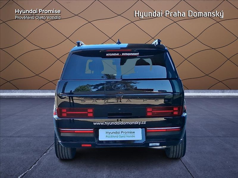 Hyundai Santa Fe 1,6   PHEV,6S,4x4,Calligraphy - fotka 5 z 9